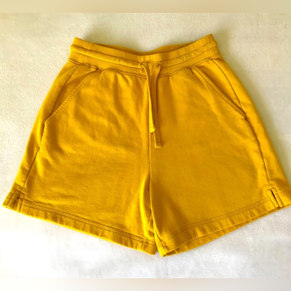 Old Navy Pants - Old Navy Comfy Cozy Fleece Yellow  Shorts Women’s Size XS